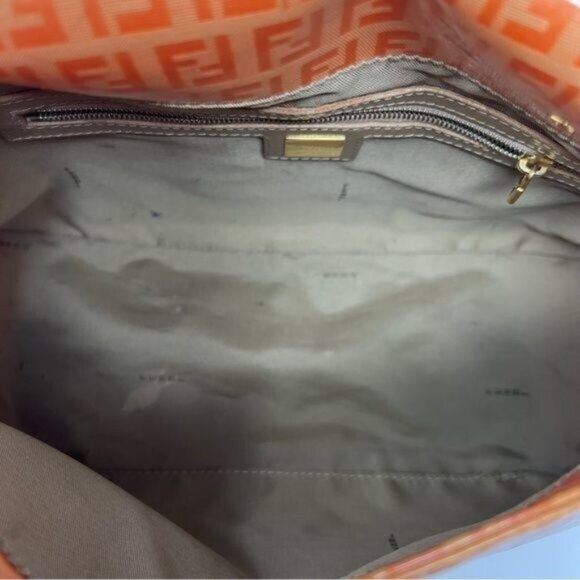 Fendi Zucchino Mama Forever Patent Leather Orange Baguette Shoulder Bag - Picture 15 of 16